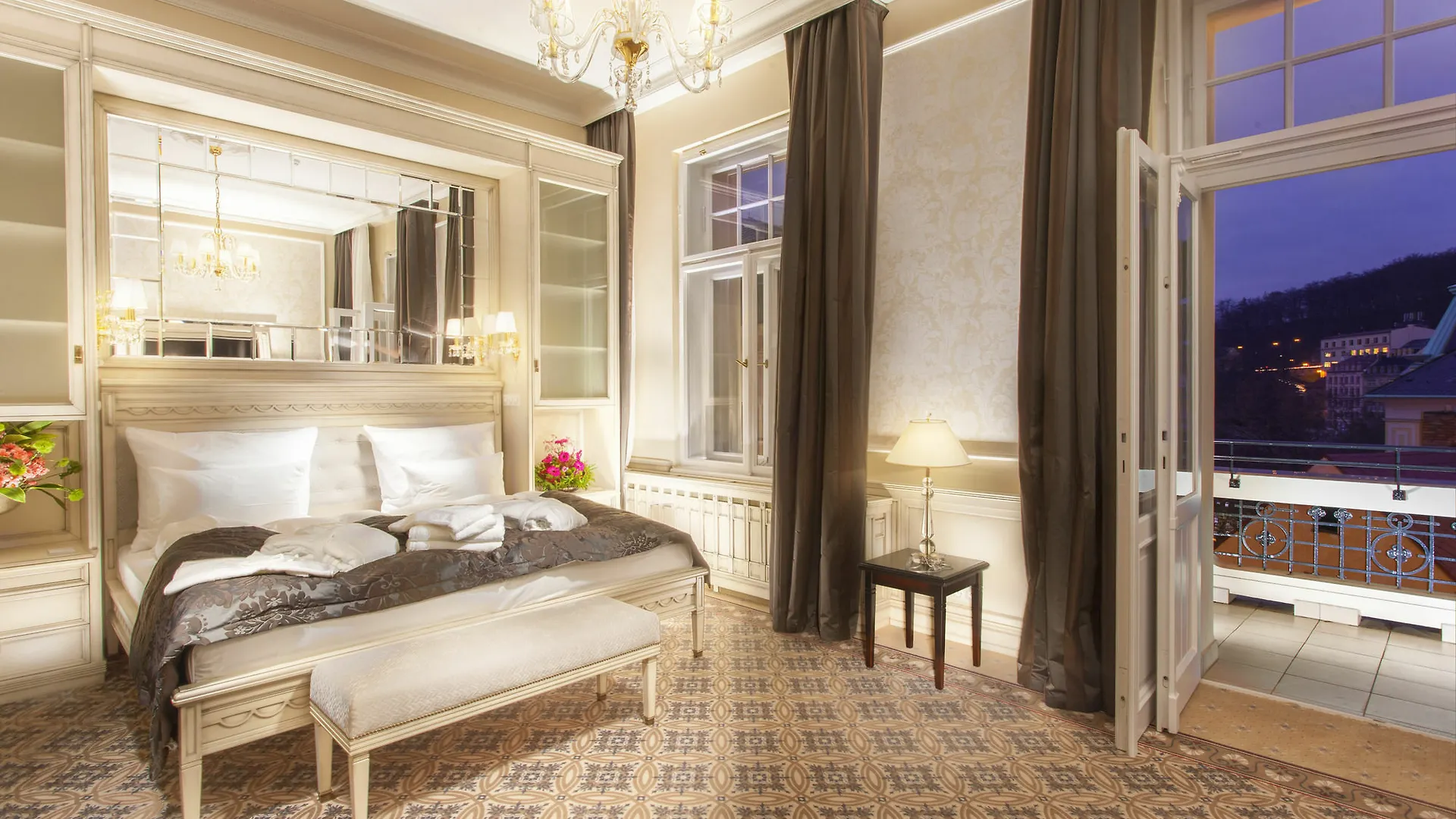 *****  Luxury Spa Hotel Olympic Palace Karlsbad Tschechische Republik